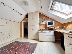 Loft room- click for photo gallery